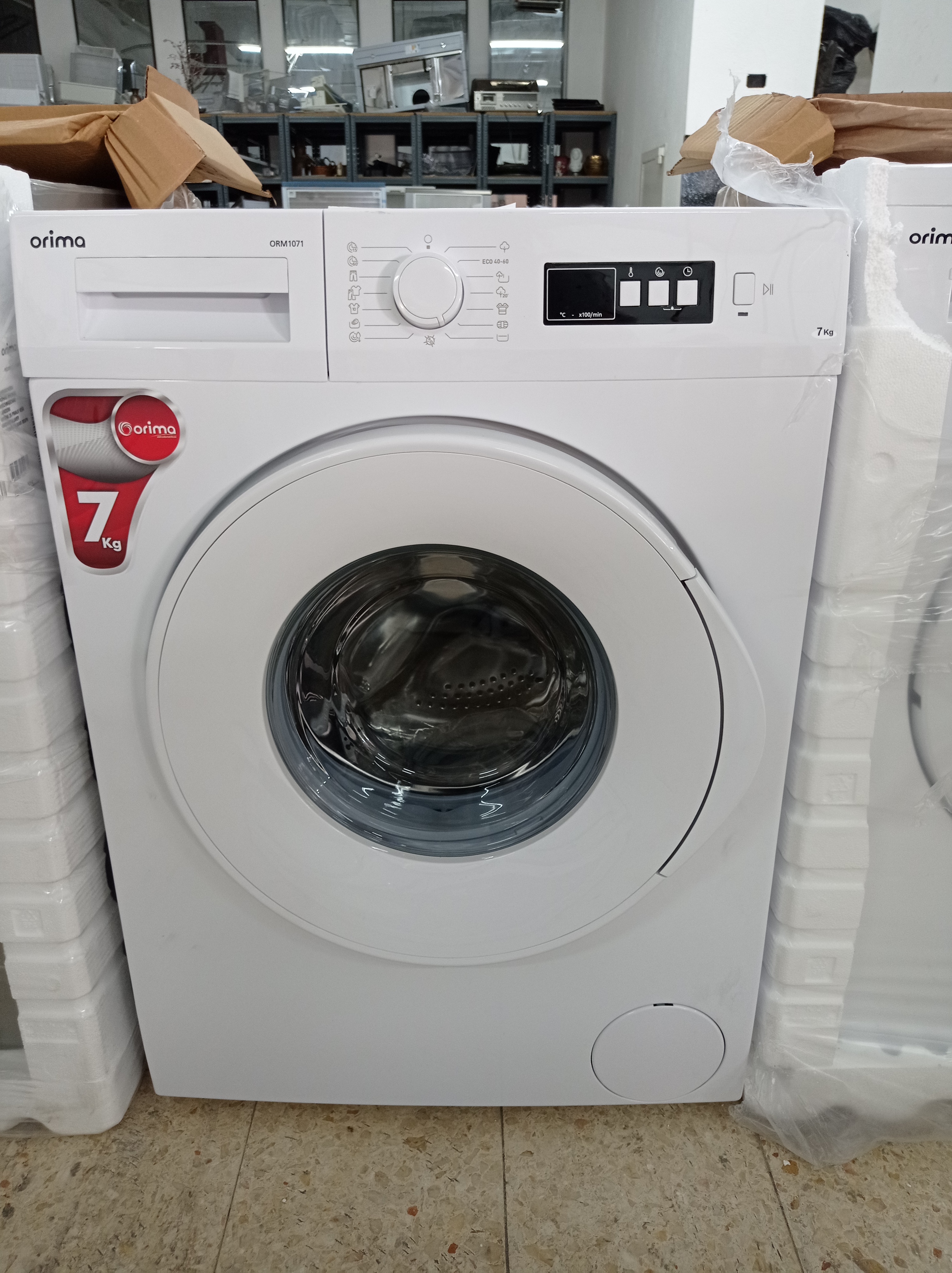 Máquina de lavar roupa Orima 320,00€