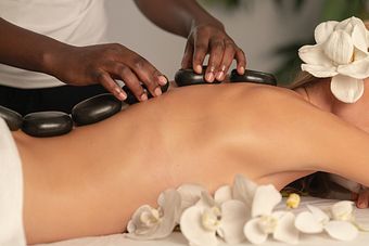 Massagens (Relaxamento, indian head massage, californiana, búzios)