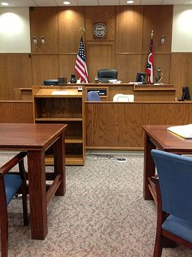 courtroom-144091_150.jpg