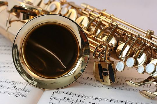 saxophone-546303_150.jpg
