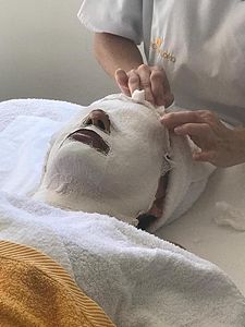 Tratamento de rosto e corpo 