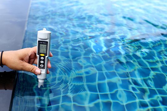 Canva---Resort-Private-pool-has-weekly-check-maintenance-test,-Salt-Meter-Level.jpg