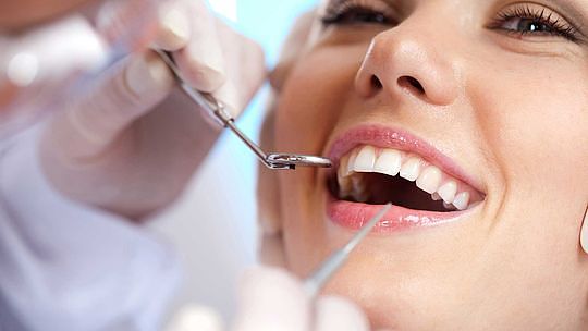 Clínica Dentária de Ceuta - Drª Cristina Cunha e Dr Nuno Cunha